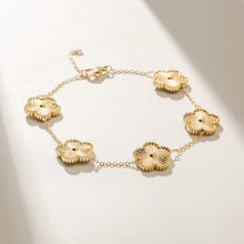 Load image into Gallery viewer, Daisy Bracelet Yellow Gold Finish
