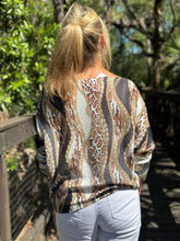 Load image into Gallery viewer, Long Sleeve Knit Sweater Roaring Chains - MADE IN ITALY
