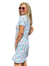 Load image into Gallery viewer, Polo-Collar Quarterzip Short-Sleeve Dress Summer Breeze Tulip - Back of the Bay Boutique
