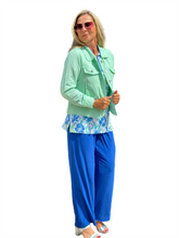Load image into Gallery viewer, Long-Sleeve Linen Jacket Mint Green
