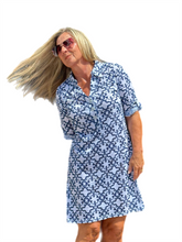 Load image into Gallery viewer, 3/4-Sleeve Polo-Collar Dress White/Navy
