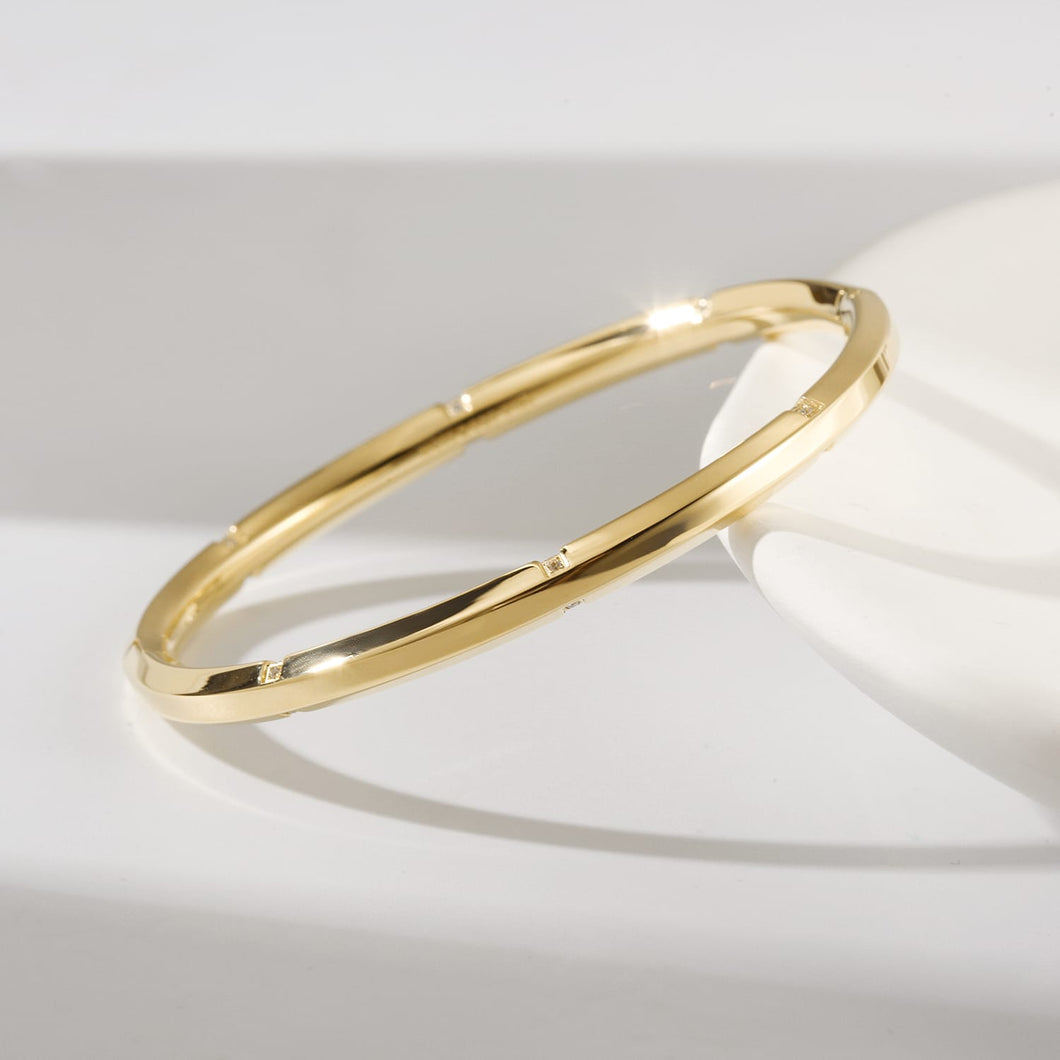 Moss Bangle Yellow Gold Finish