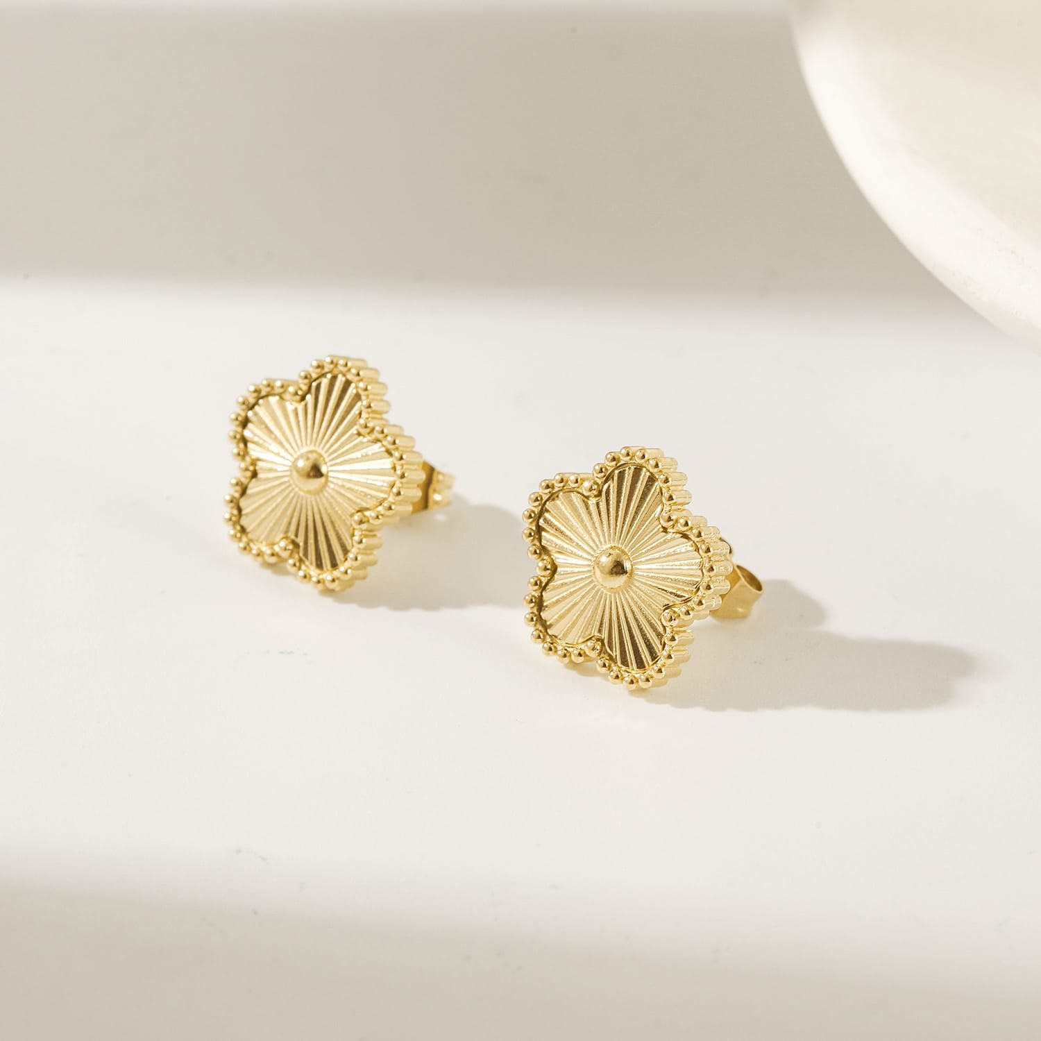 Daisy Stud Earrings Yellow Gold Finish - Back of the Bay Boutique