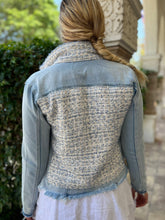 Load image into Gallery viewer, The Light Denim Jacket / Tweed Blue
