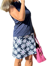 Load image into Gallery viewer, Pull-on Zip Skort with UPF50+ Daisy Navy
