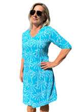 Load image into Gallery viewer, Elbow-Sleeve Travel Dress with UPF50+ Palm Tree Turquoise
