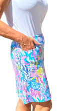 Load image into Gallery viewer, 17&quot; Pull-on Skort with UPF50+ Turtles
